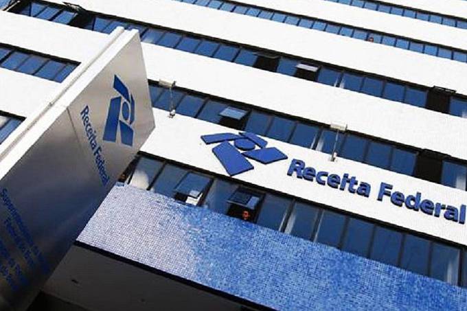 Carga tributária do Brasil subiu para 32,66% do PIB em 2015 